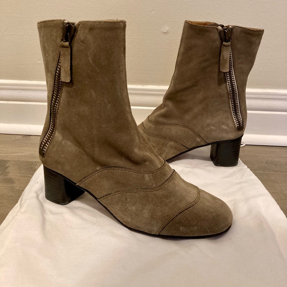 Chloé tan short boot